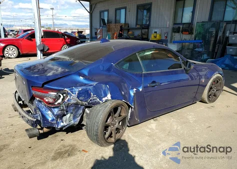 2018 Toyota 86 from USA, damaged, VIN JF1ZNAA14J8701784